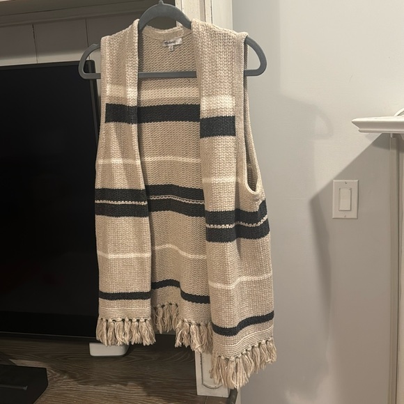 Madewell Coastward Fringe Sweater-Vest - Picture 4 of 5